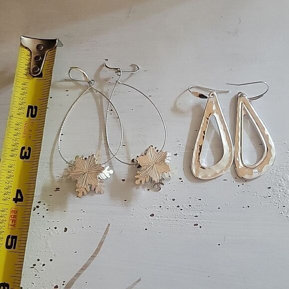 Set of two silver winter earrings - Picture 7 of 7